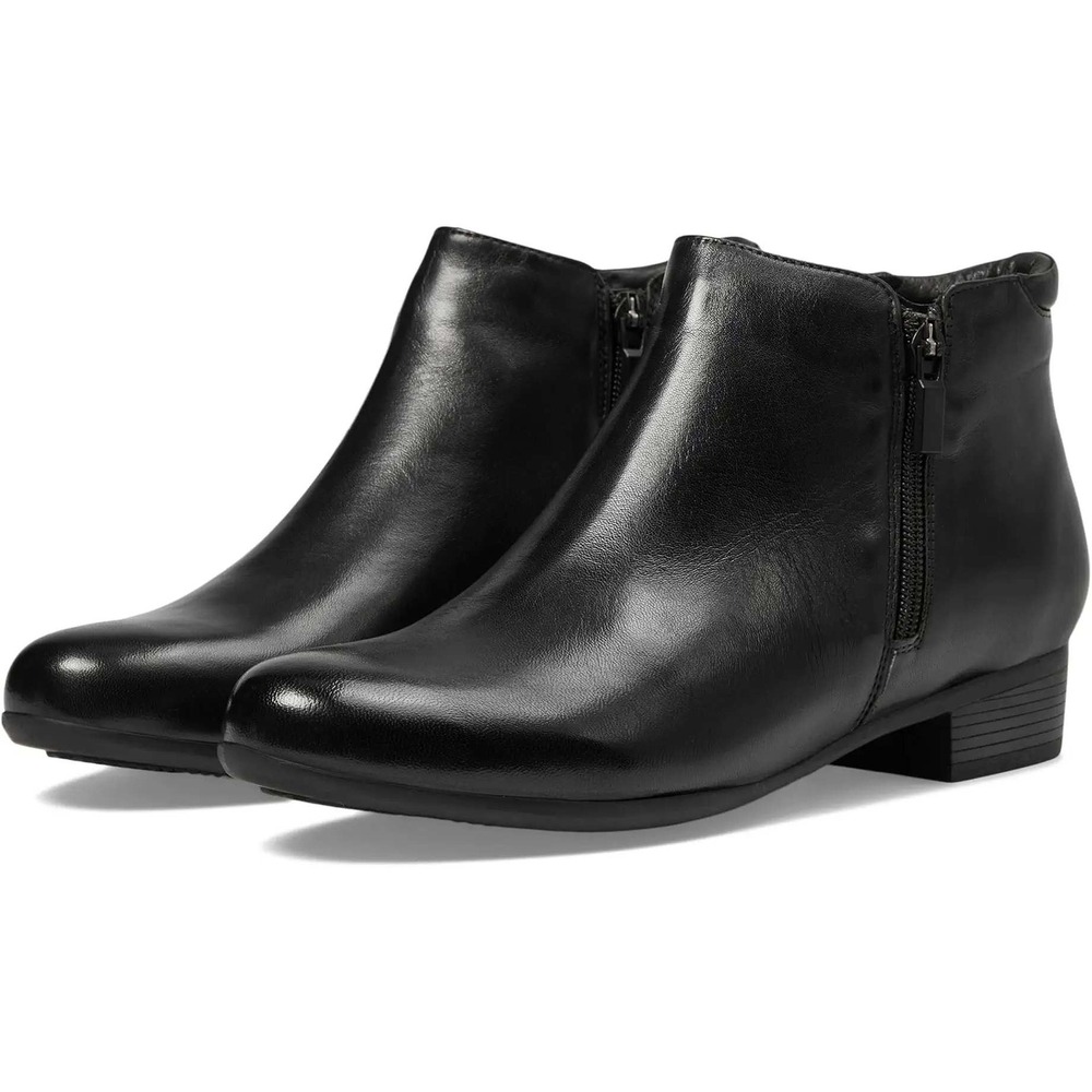 Trotters Women's Major Ankle Bootie, Leather Black, Size 6